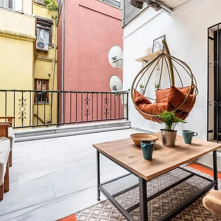Apartment Galata Five