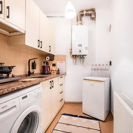 Galata Five Apartment *