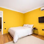 Galata Five Apartamento *